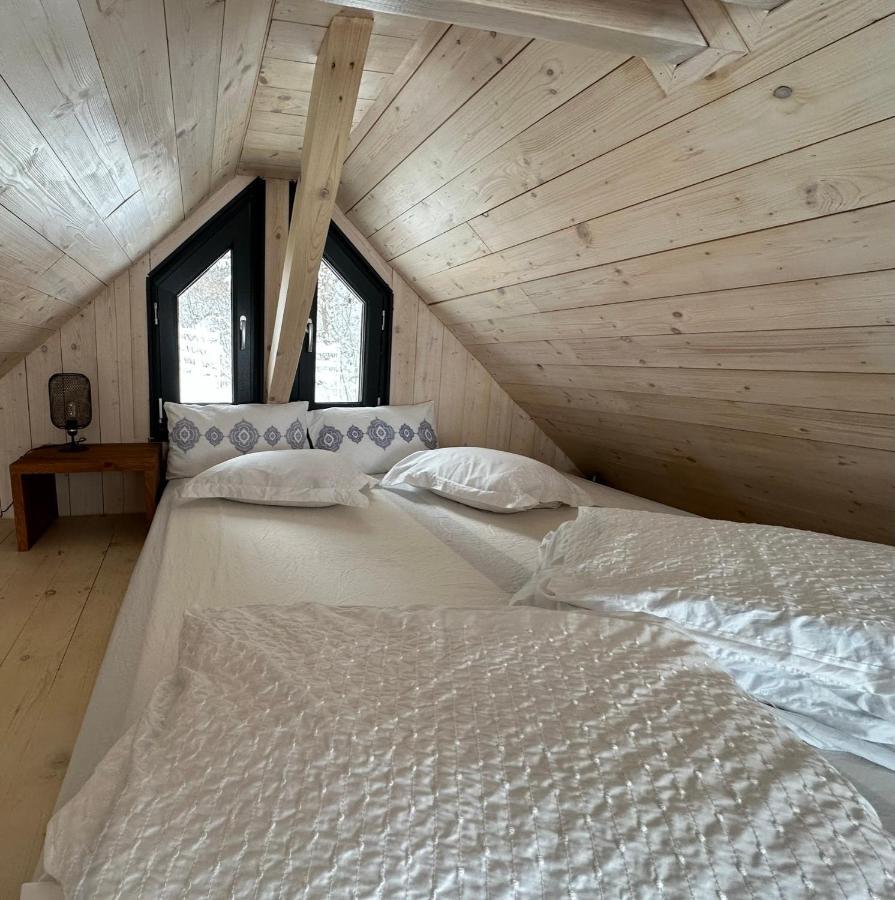 Bramble Tiny House Villa Zărneşti Exterior foto